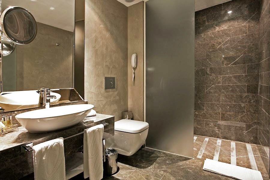 Banyo Dekorasyonunda En Önemli 3 Değişim!