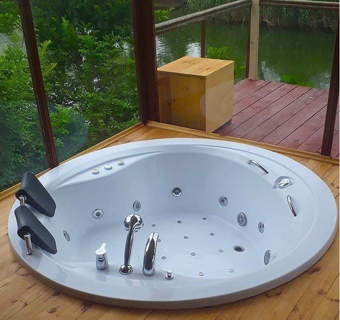 Banyo Tasarımında Jakuzi Kullanmak Neden Önemlidir?